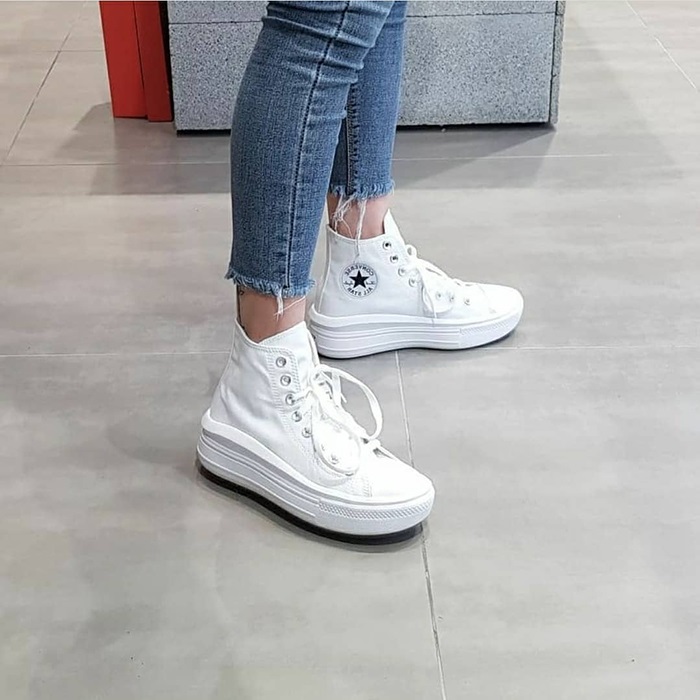 Giày sneaker cổ cao nữ - xu hướng, lợi Ích và cách phối Đồ hiện Đại