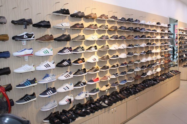 Bỏ túi shop giày sneaker tphcm thiết yếu hãng đẹp cùng giá rẻ Bỏ túi siêu thị giày sneaker tphcm chính hãng đẹp với giá rẻ